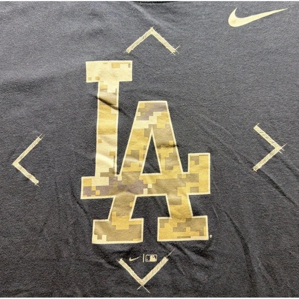 Nike Los Angeles Dodgers Camo Logo T-Shirt Black Sz. 2XL 